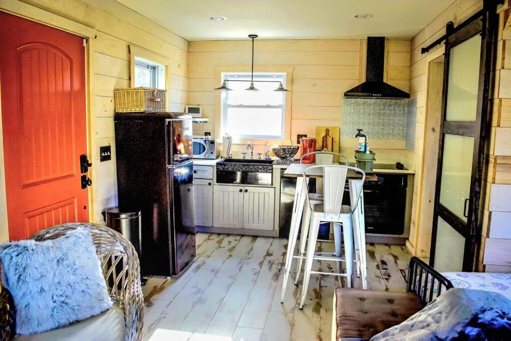 Secluded Tiny House By The Marsh With Hunting Island Beach Pass Frogmore ภายนอก รูปภาพ