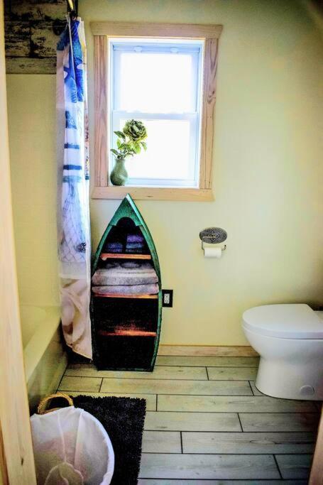 Secluded Tiny House By The Marsh With Hunting Island Beach Pass Frogmore ภายนอก รูปภาพ